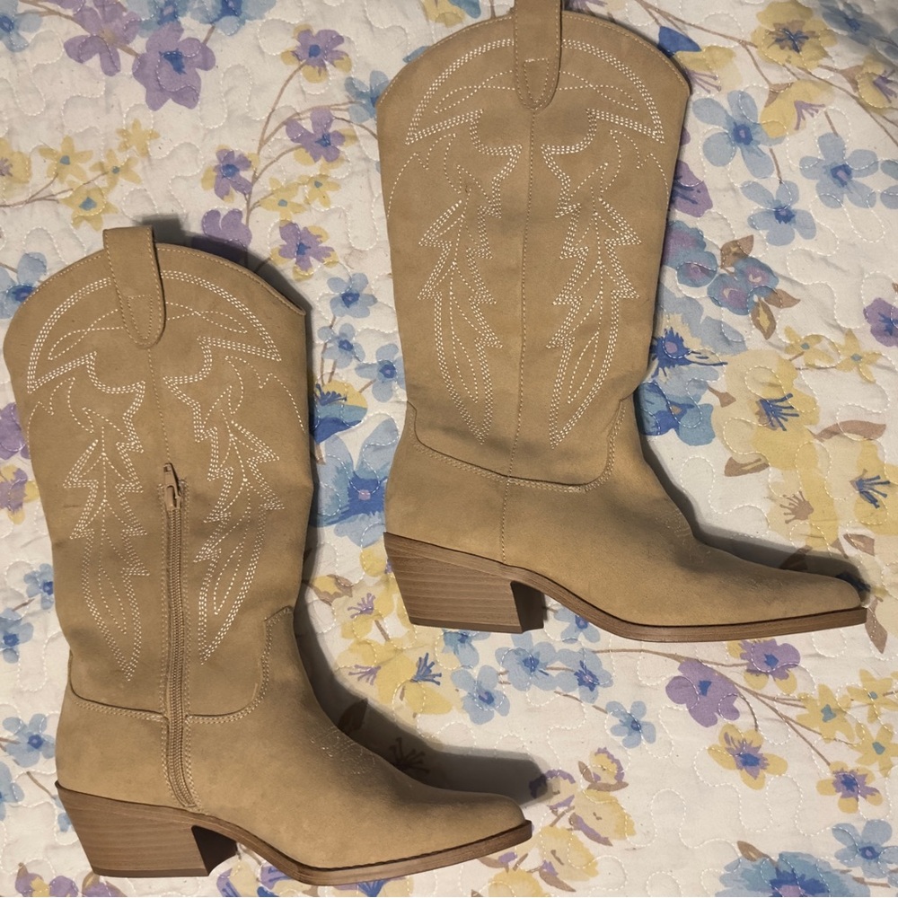 👢 BOOTS 👢